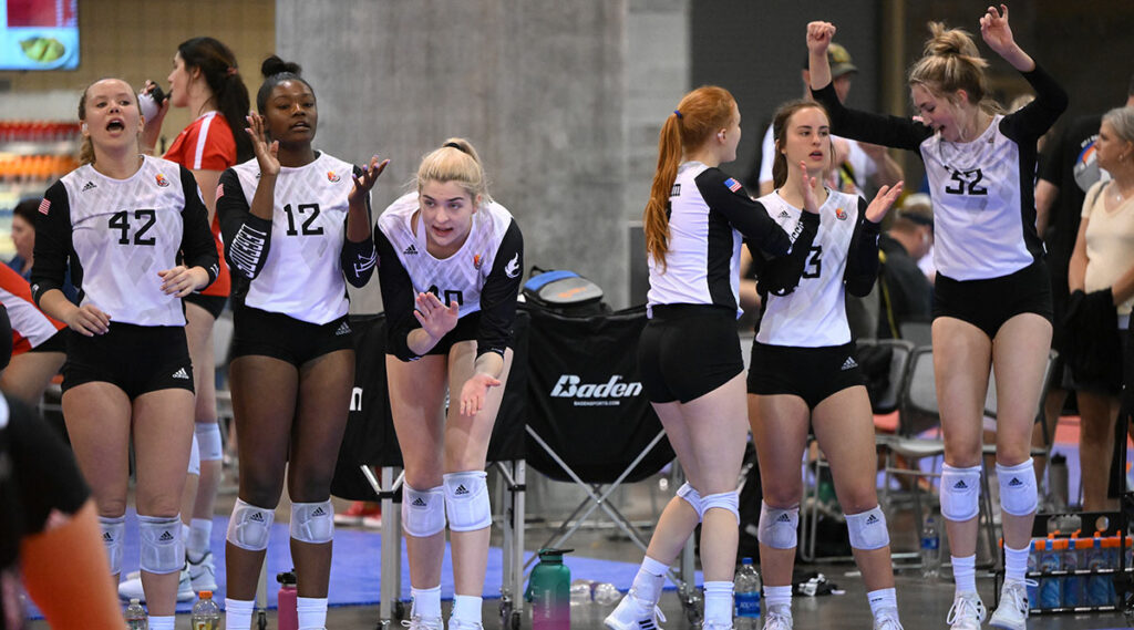 Looking Ahead '24 Girls Jr. Nationals (1113) Delivered to Dallas