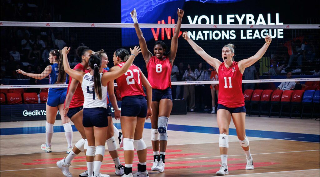 WNT Veterans, Rookies Unite to Defeat Serbia at VNL