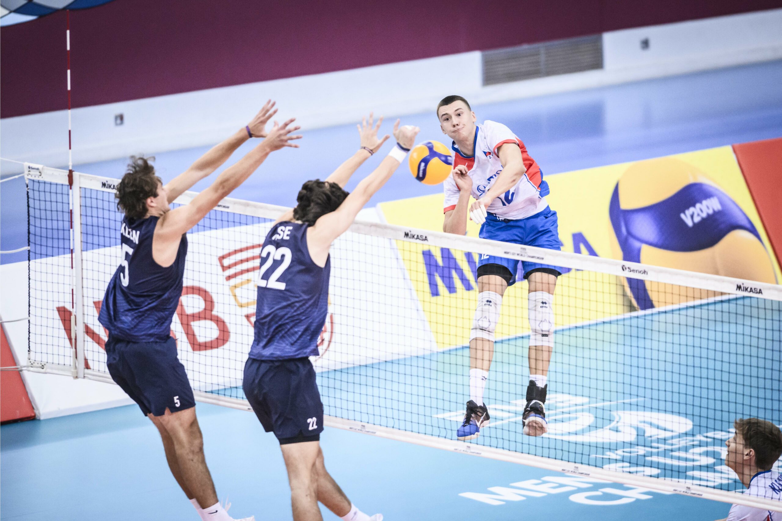 Owen Rose with a block against Czechia.