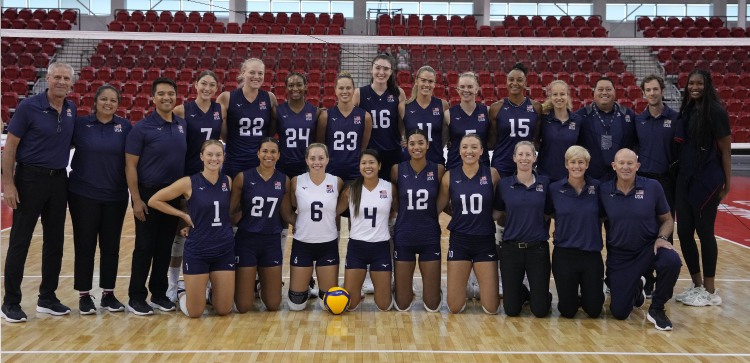USWNT before NORCECA Continental Championship