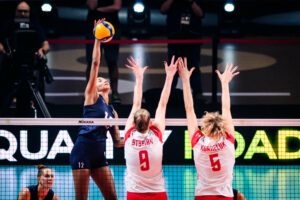 Jordan Thompson attacks against Poland