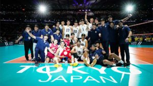 The U.S. Men celebrate their victory