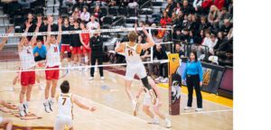 Parker Van Buren (Loyola Chicago Athletics).