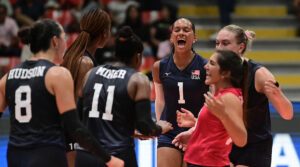 U.S. Women at NORCECA Final 6