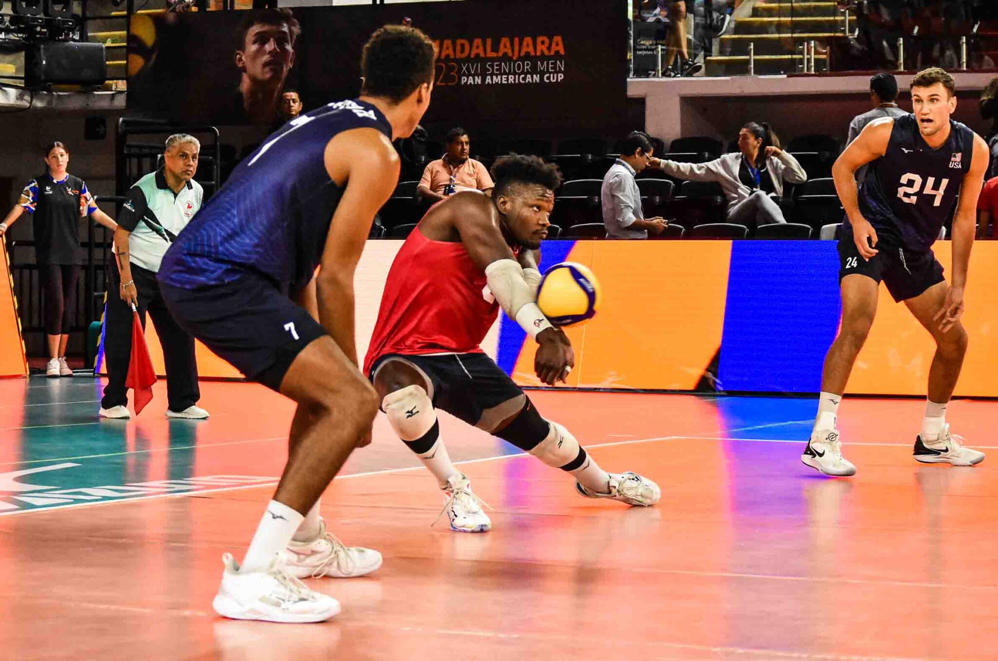 USA'S LIBERO MCINTOSH USA Volleyball