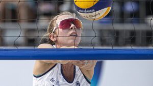 Alexis Durish passes on the beach