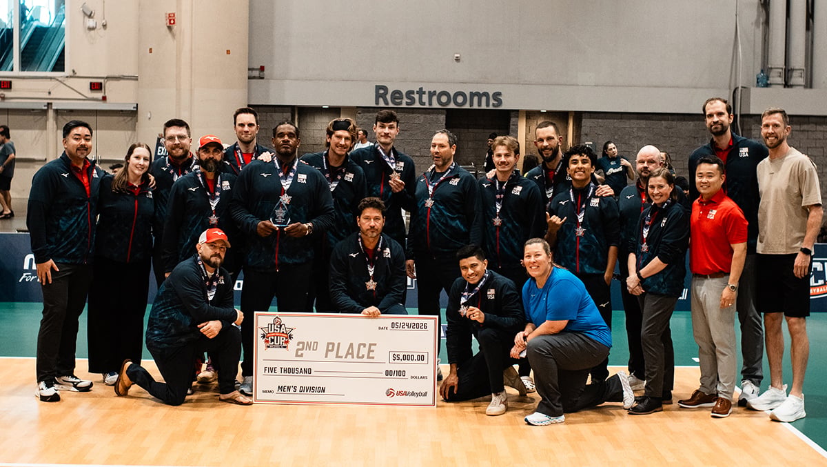 The men's sitting team at the USAV Cup