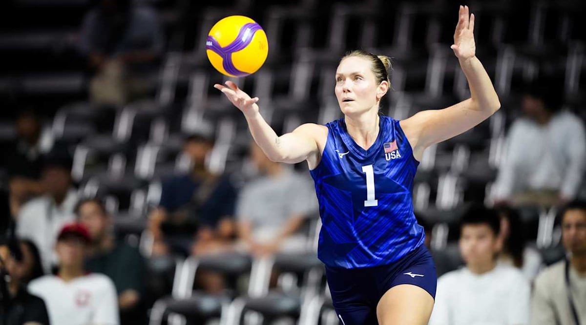 Micha Hancock serves
